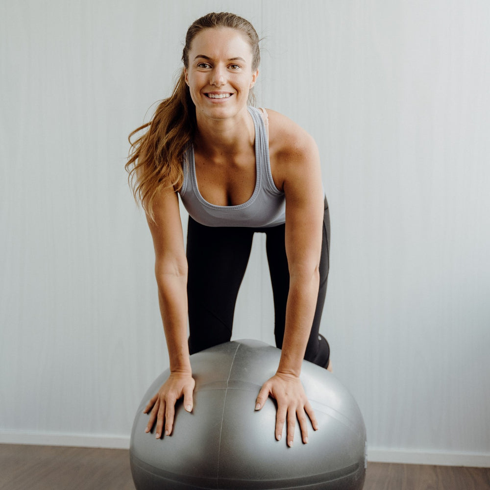 
                      
                        Swiss & Pilates Balls Course - Pilates Instructor Training
                      
                    